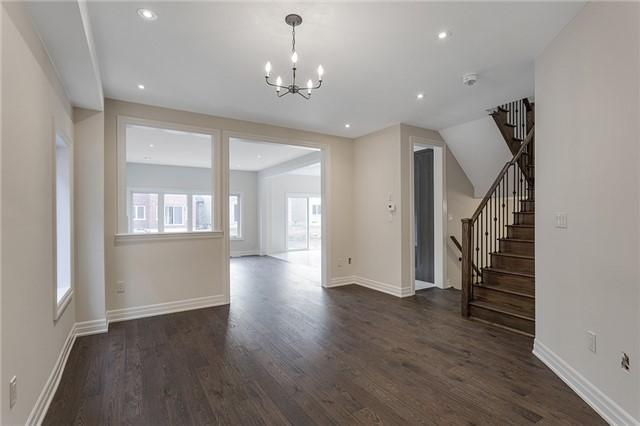 1514 Emberton Way, House detached with 4 bedrooms, 4 bathrooms and 4 parking in Innisfil ON | Image 3