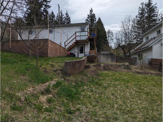 1011 Gordon Street, House detached with 3 bedrooms, 1 bathrooms and null parking in Nelson BC | Image 6