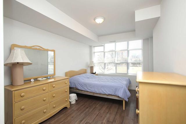 216 - 15 Stafford St, Condo with 1 bedrooms, 1 bathrooms and 1 parking in Toronto ON | Image 10