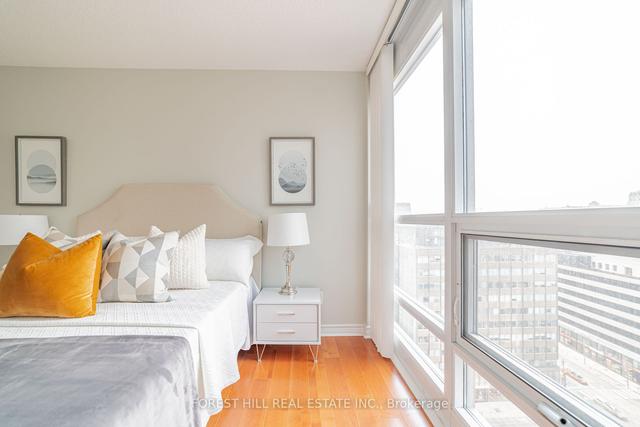 1702 - 763 Bay St, Condo with 1 bedrooms, 1 bathrooms and 1 parking in Toronto ON | Image 16