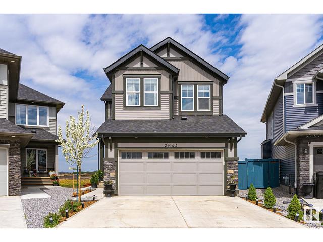 2644 Donaghey Cr Sw, House detached with 5 bedrooms, 4 bathrooms and null parking in Edmonton AB | Image 2