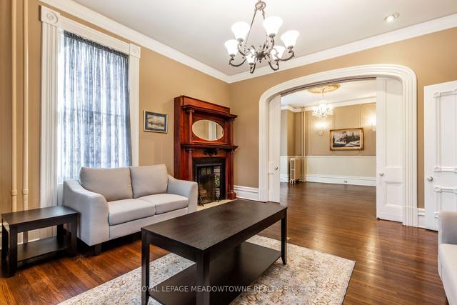 77 Main St S, House detached with 4 bedrooms, 3 bathrooms and 12 parking in Brampton ON | Image 38
