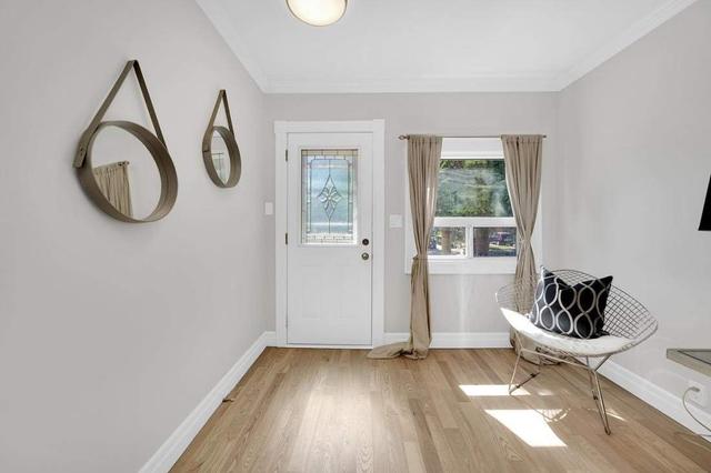 11 Thirty Ninth St, House detached with 2 bedrooms, 2 bathrooms and 2 parking in Toronto ON | Image 14