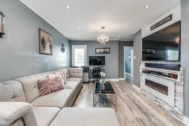 45 Amherst Ave, House semidetached with 3 bedrooms, 2 bathrooms and 5 parking in Toronto ON | Image 40