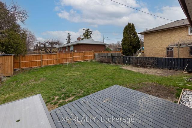 6 Kebral Ave, House detached with 3 bedrooms, 2 bathrooms and 5 parking in Toronto ON | Image 15