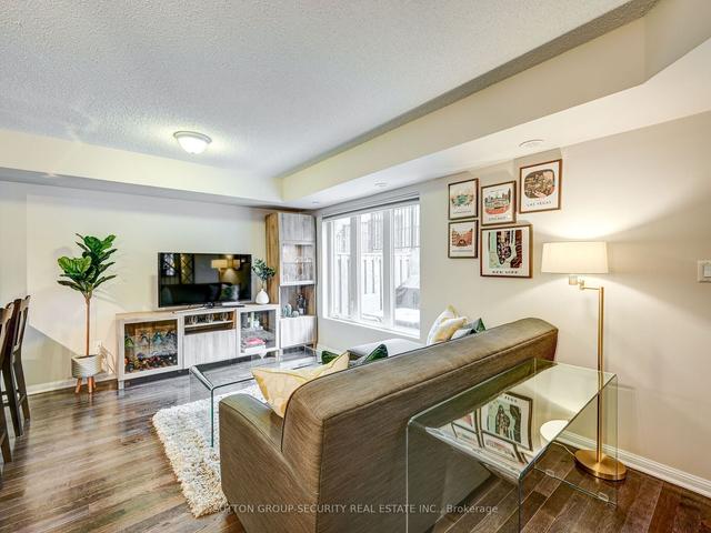 137 - 11 Foundry Ave, Townhouse with 2 bedrooms, 2 bathrooms and 1 parking in Toronto ON | Image 12