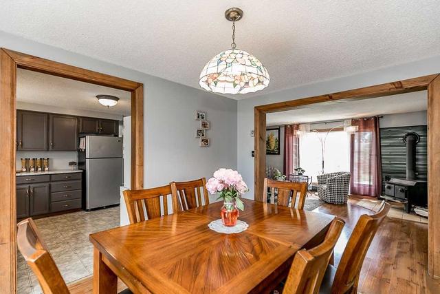1 English Rd, House detached with 3 bedrooms, 2 bathrooms and 5 parking in Kawartha Lakes ON | Image 38