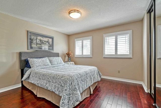 14 Strangway Crt, House detached with 4 bedrooms, 4 bathrooms and 10 parking in Brampton ON | Image 14
