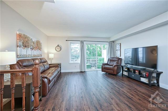 135 Keltie Private, House attached with 2 bedrooms, 2 bathrooms and 2 parking in Ottawa ON | Image 15