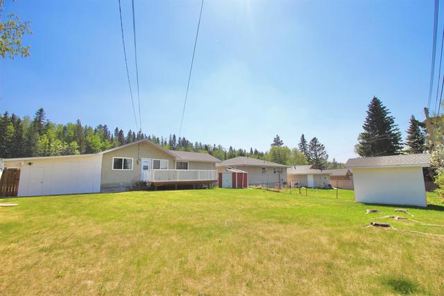 135 Sunwapta Drive, House detached with 3 bedrooms, 2 bathrooms and 3 parking in Hinton AB | Image 30