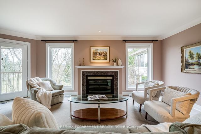 7 Gillespie Cres, House semidetached with 3 bedrooms, 4 bathrooms and 4 parking in Hamilton ON | Image 8