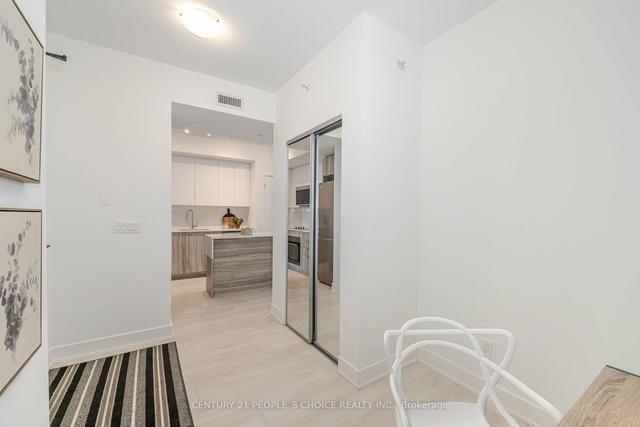 1017 - 2489 Taunton Rd, Condo with 1 bedrooms, 1 bathrooms and 1 parking in Oakville ON | Image 32