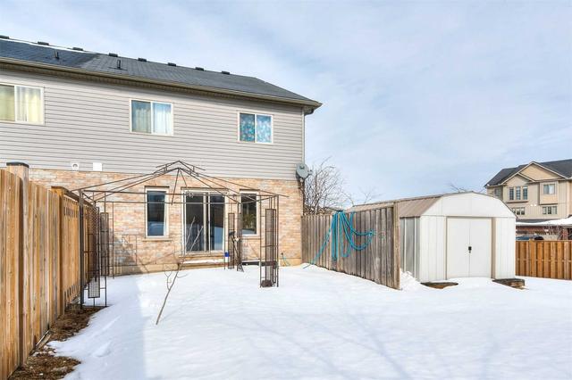 175 Parkvale Dr, House semidetached with 3 bedrooms, 3 bathrooms and 3 parking in Kitchener ON | Image 18