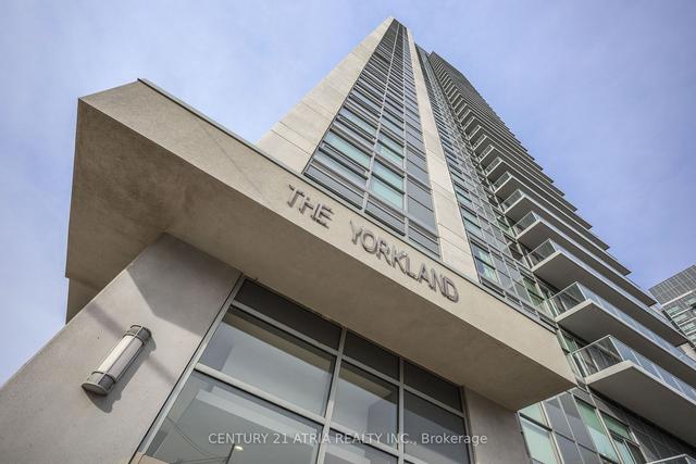 3204 - 275 Yorkland Rd, Condo with 1 bedrooms, 1 bathrooms and 1 parking in Toronto ON | Image 1