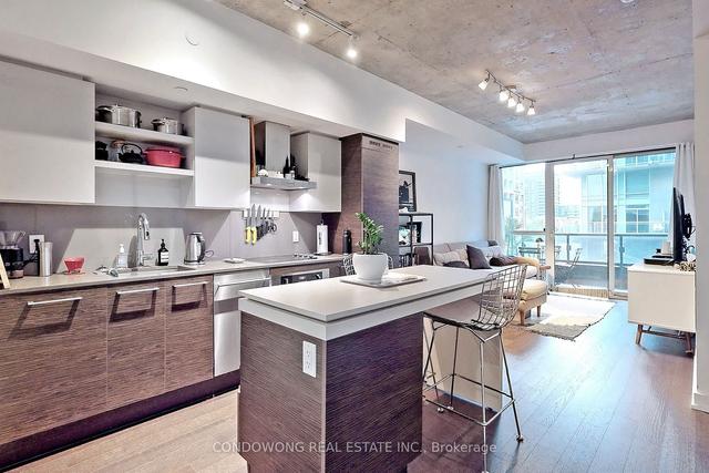 322 - 1030 King St W, Condo with 1 bedrooms, 1 bathrooms and 1 parking in Toronto ON | Image 1