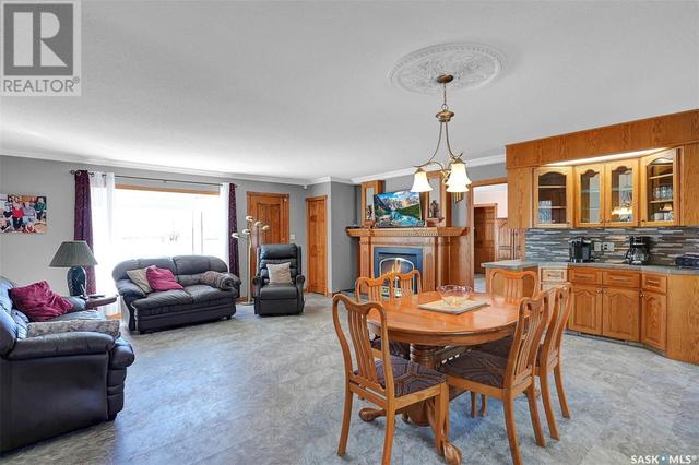 576 Okanese Avenue S, House detached with 2 bedrooms, 2 bathrooms and null parking in Fort Qu'Appelle SK | Image 4