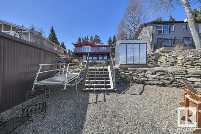 510 5 St, House detached with 4 bedrooms, 2 bathrooms and null parking in Norris Beach AB | Image 53