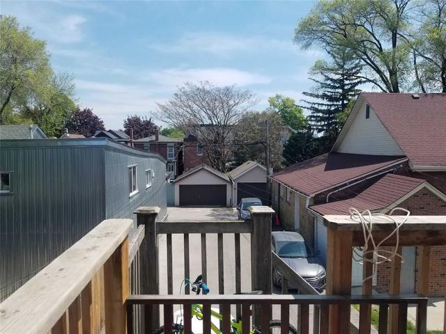 193 Christie St, House detached with 6 bedrooms, 4 bathrooms and 8 parking in Toronto ON | Image 8