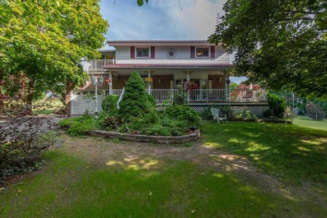 1614 Hayes Line, House detached with 4 bedrooms, 3 bathrooms and 6 parking in Kawartha Lakes ON | Image 4