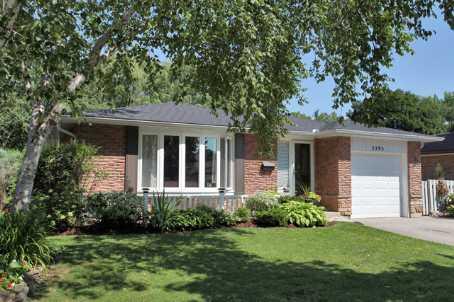 2295 Devon Rd, House detached with 3 bedrooms, 2 bathrooms and 2 parking in Oakville ON | Image 4