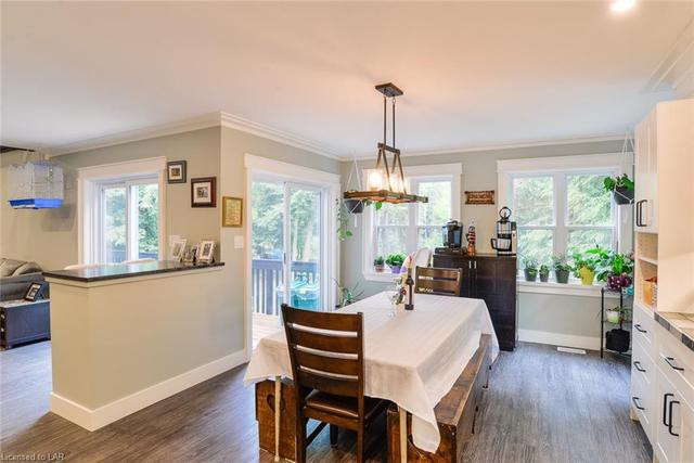 86 Cedar Shores, House detached with 4 bedrooms, 3 bathrooms and null parking in Bracebridge ON | Image 9