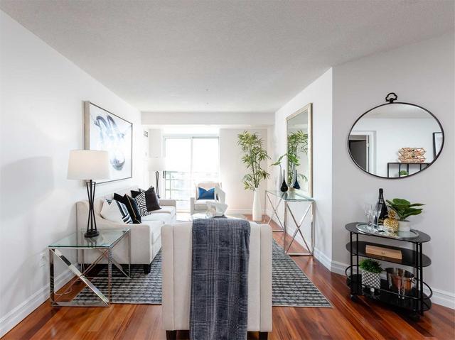 809 - 70 Mill St, Condo with 2 bedrooms, 2 bathrooms and 1 parking in Toronto ON | Image 37