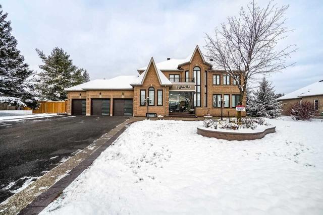 4 Giles Rd, House detached with 5 bedrooms, 6 bathrooms and 13 parking in Caledon ON | Image 1