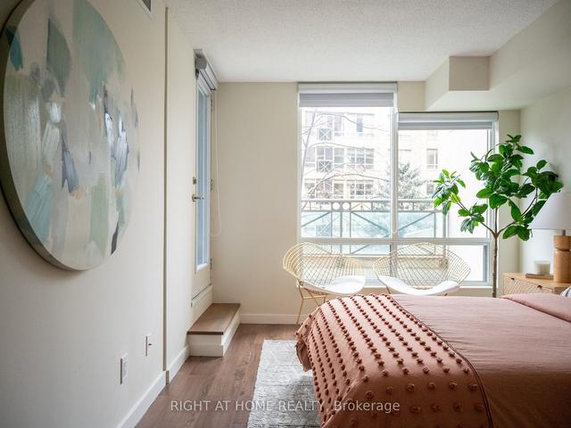 315 - 205 The Donway W, Condo with 2 bedrooms, 2 bathrooms and 1 parking in Toronto ON | Image 7