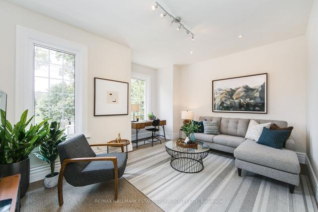 159 Shaw St, House semidetached with 3 bedrooms, 2 bathrooms and 2 parking in Toronto ON | Image 11