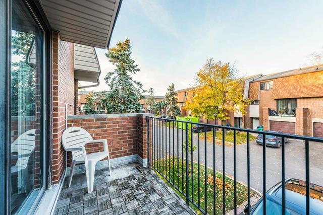 3 - 1051 Cedarglen Gate, Townhouse with 3 bedrooms, 3 bathrooms and 2 parking in Mississauga ON | Image 21