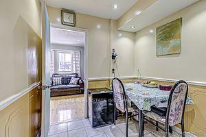 50 - 81 Brookmill Blvd, Townhouse with 4 bedrooms, 2 bathrooms and 2 parking in Toronto ON | Image 2