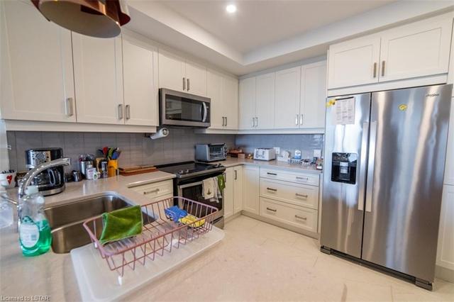 503 - 1200 Commissioners Road W, House attached with 2 bedrooms, 2 bathrooms and 2 parking in London ON | Image 2