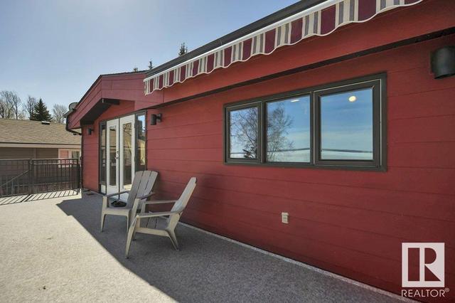 510 5 St, House detached with 4 bedrooms, 2 bathrooms and null parking in Norris Beach AB | Image 47