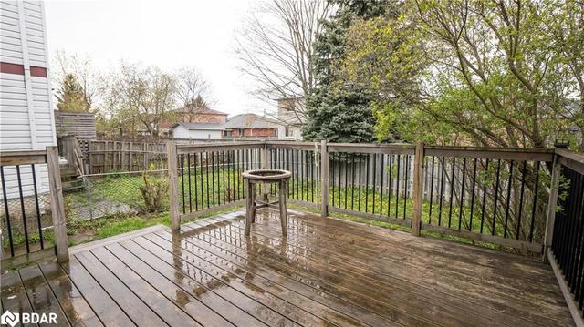 79 Robin Court, House semidetached with 3 bedrooms, 1 bathrooms and 2 parking in Barrie ON | Image 20