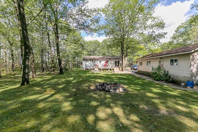 17 Leslie Anne Dr, House detached with 3 bedrooms, 2 bathrooms and 8 parking in Wasaga Beach ON | Image 15