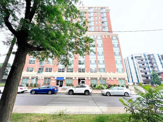ph 6 - 15 Maplewood Ave, Condo with 1 bedrooms, 1 bathrooms and 1 parking in Toronto ON | Image 12