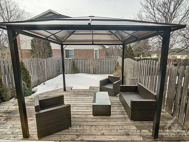 4460 Wildmint Square, Townhouse with 3 bedrooms, 2 bathrooms and 4 parking in Ottawa ON | Image 26