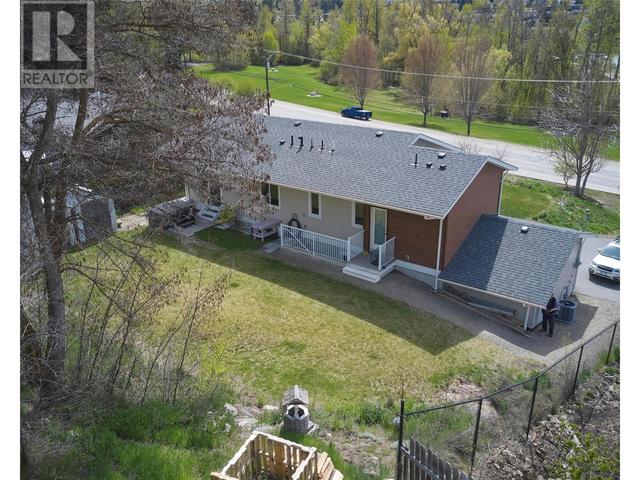 11601 Kalamalka Road, House detached with 4 bedrooms, 3 bathrooms and 4 parking in Coldstream BC | Image 62