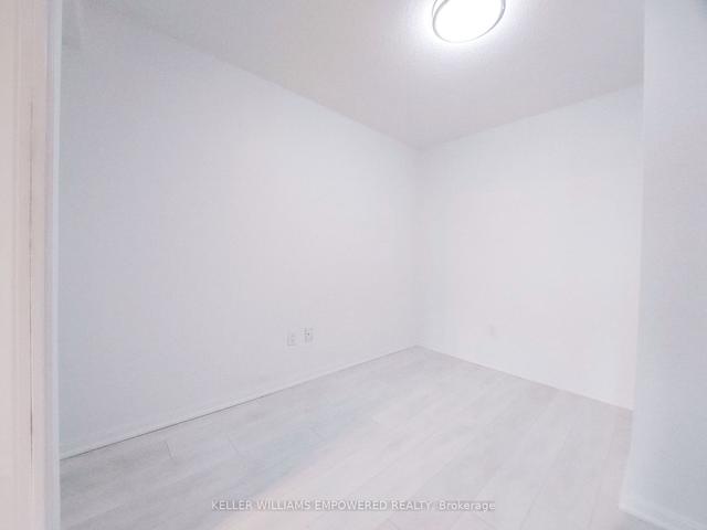 909 - 400 Adelaide St E, Condo with 1 bedrooms, 2 bathrooms and 0 parking in Toronto ON | Image 16