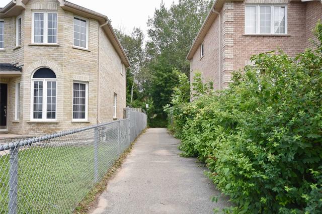 51 Hawkins Dr, House detached with 3 bedrooms, 3 bathrooms and 6 parking in Barrie ON | Image 26