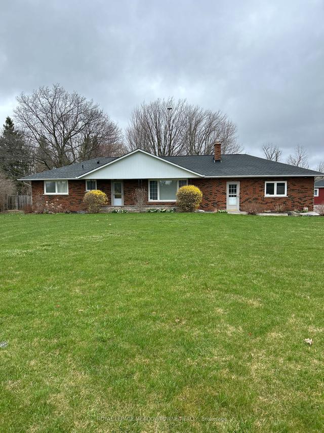 14255 Trafalgar Rd, House detached with 2 bedrooms, 3 bathrooms and 8 parking in Halton Hills ON | Image 1
