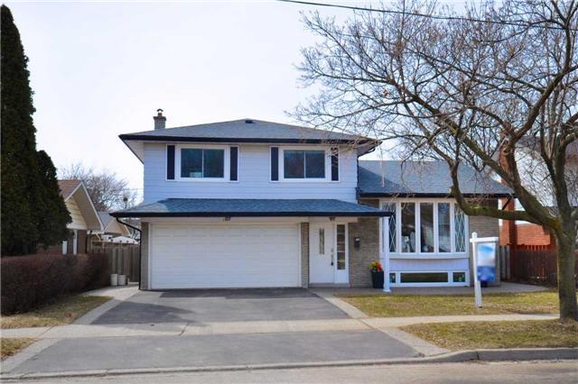 514 Cumberland Ave, House detached with 3 bedrooms, 2 bathrooms and 2 parking in Burlington ON | Image 1