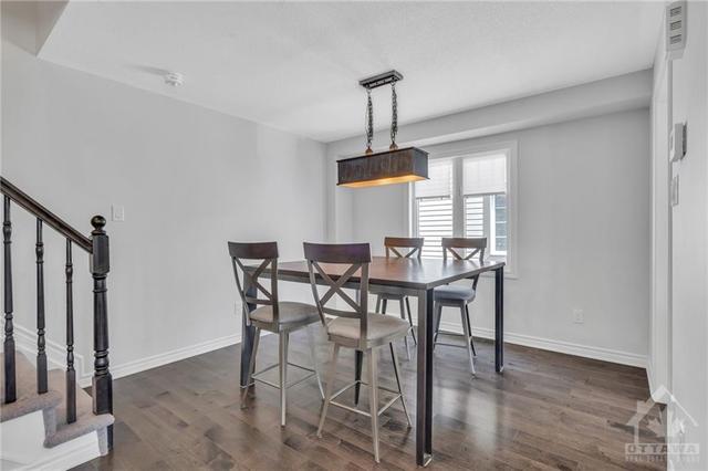 789 Mayfly Crescent, Townhouse with 2 bedrooms, 2 bathrooms and 3 parking in Ottawa ON | Image 13