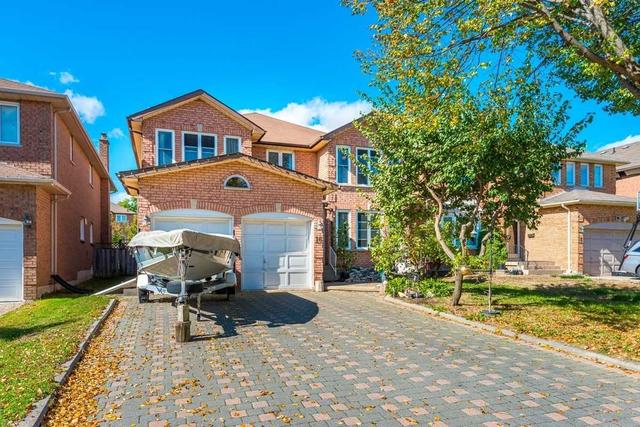 16 Hearthstone Cres, House detached with 5 bedrooms, 4 bathrooms and 8 parking in Richmond Hill ON | Image 1