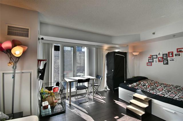 701 - 210 Victoria St, Condo with 0 bedrooms, 1 bathrooms and 0 parking in Toronto ON | Image 23