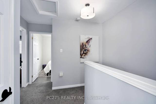 82 - 1535 Trossacks Ave, Townhouse with 3 bedrooms, 3 bathrooms and 1 parking in London ON | Image 6