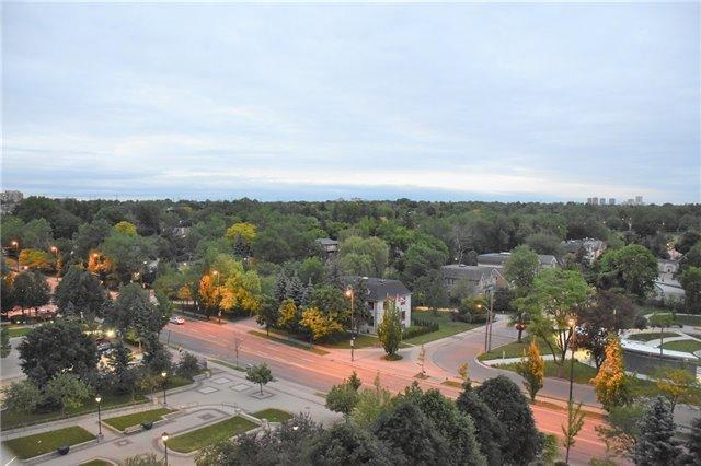 1002 - 18 Hillcrest Ave, Condo with 2 bedrooms, 2 bathrooms and 1 parking in Toronto ON | Image 1