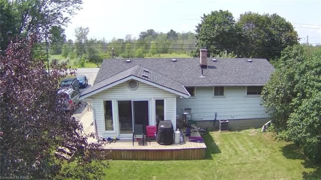 771 Highway 41 Highway, House detached with 4 bedrooms, 2 bathrooms and 8 parking in Greater Napanee ON | Image 5