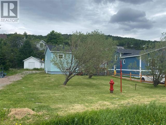74 Main Street, House detached with 3 bedrooms, 1 bathrooms and null parking in Middle Arm NL | Image 1