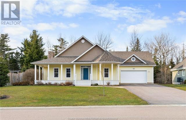 69 Maurice Cres, House detached with 4 bedrooms, 2 bathrooms and null parking in Dieppe NB | Image 1